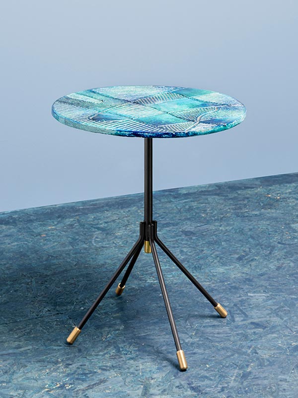 COCKTAIL Table